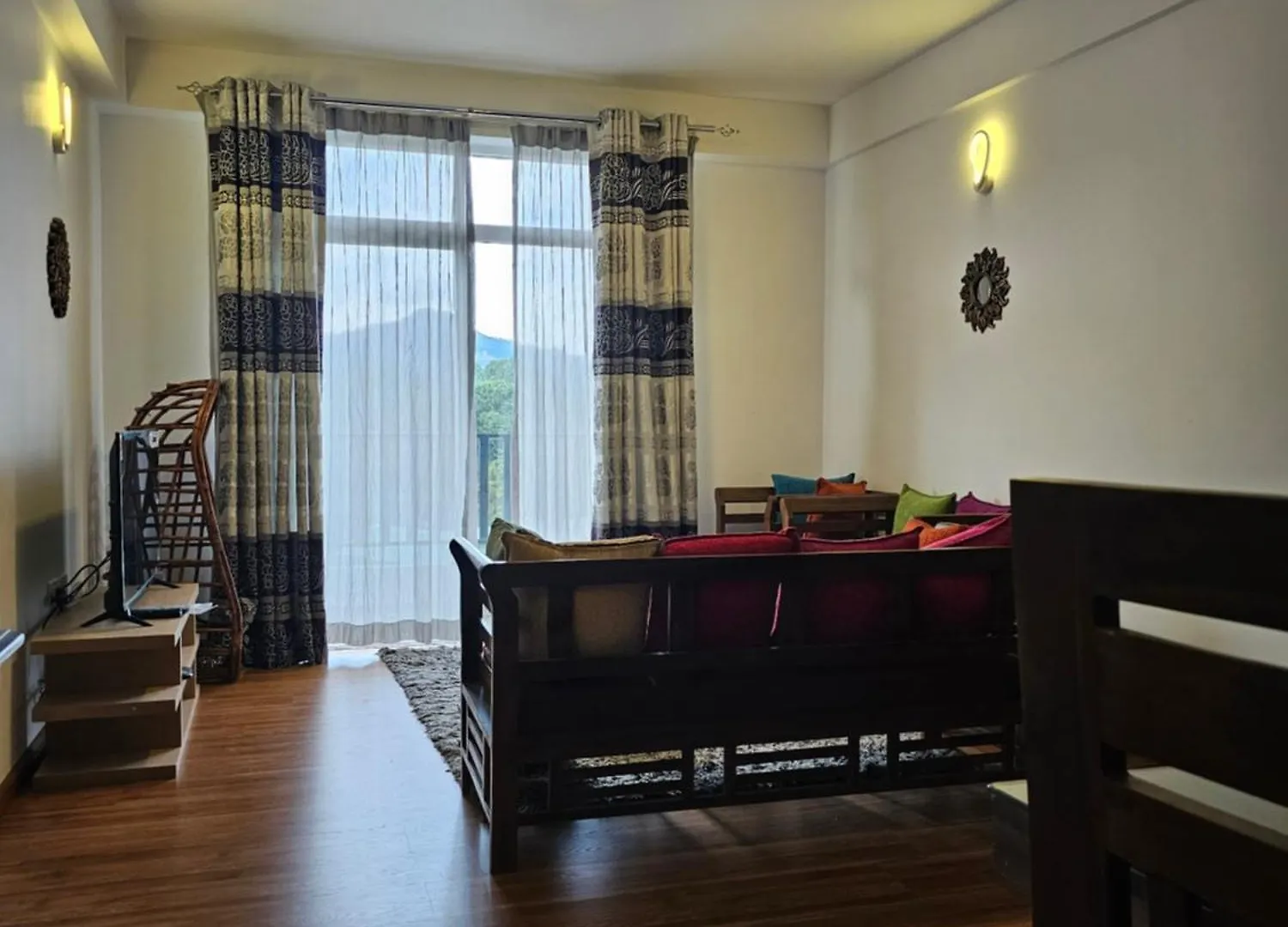 Cozy Lake View 2 Bedroom Apartment With Kitchen Nuwara Eliya Sri Lanka